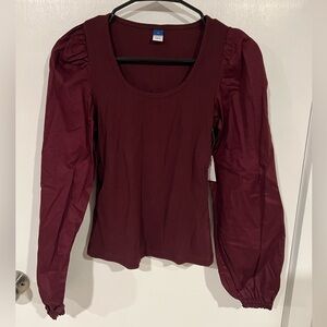 Long sleeve fitted shirt